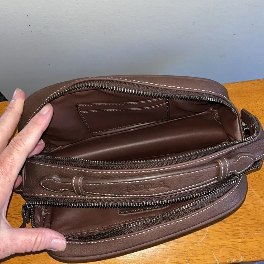 NEW WITHOUT TAGS TRINITY RANCH WESTERN MAKEUP/TOILETRY CASE